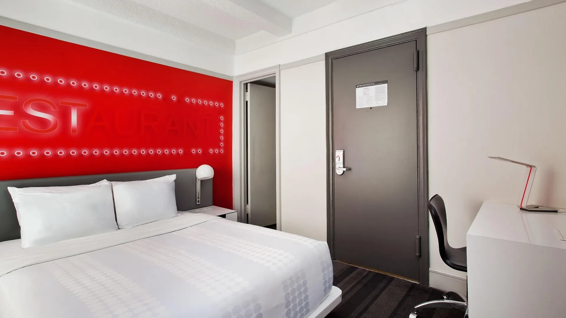 Row Nyc At Times Square Hotel New York
